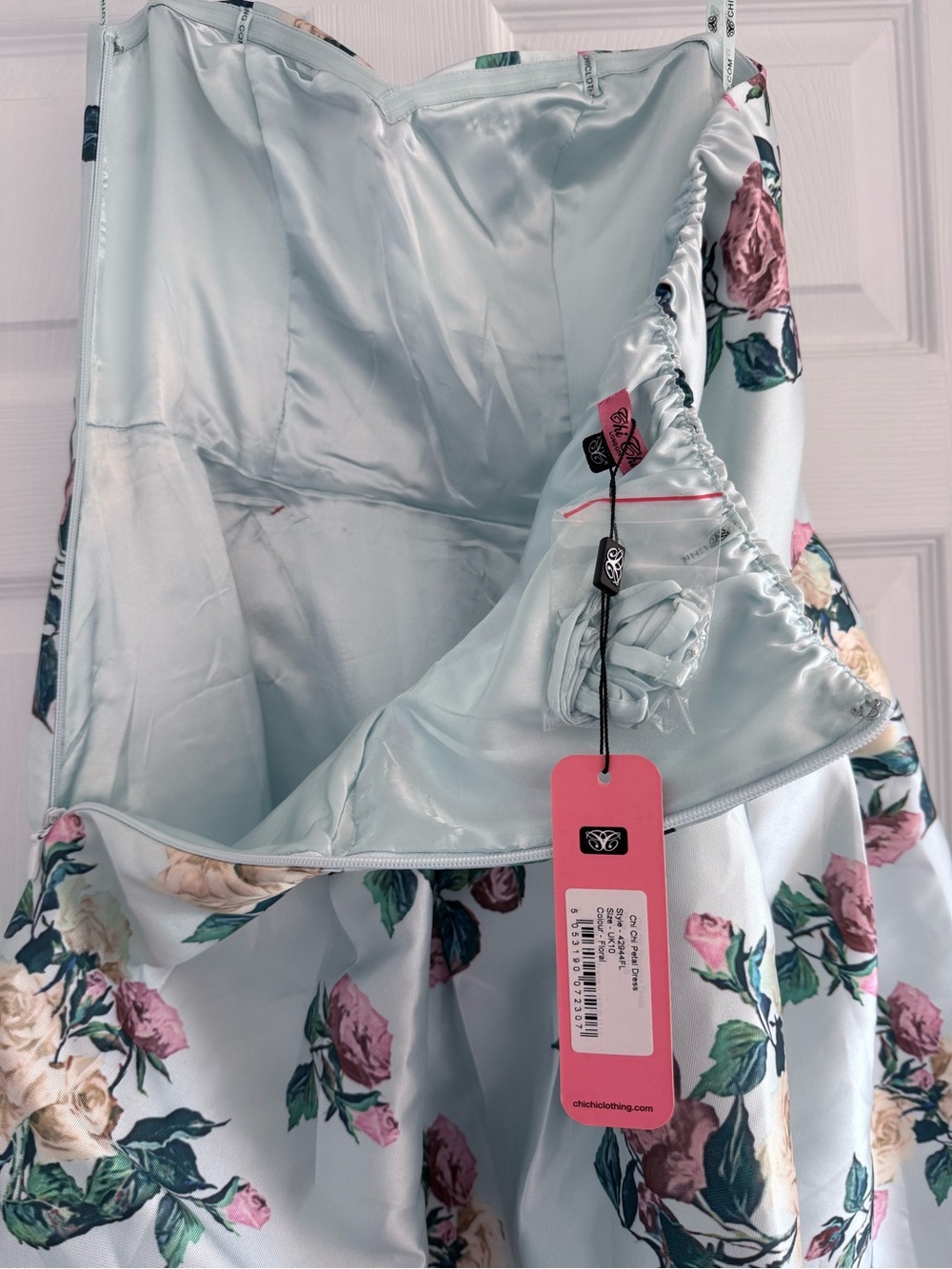 Chi Chi London Floral Bandeau Midi Dress UK 10 US 6 Strapless Fit & Flare Tahani - Picture 6 of 10